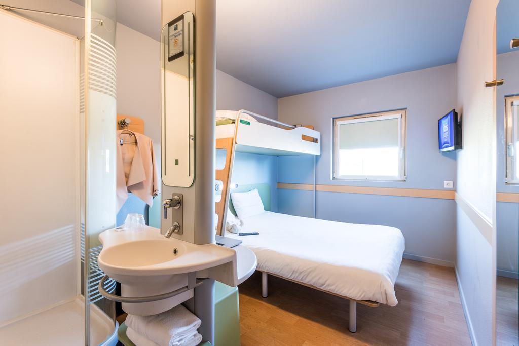 Ibis Budget Amberieu En Bugey/Chateau Gaillard A42 Экстерьер фото